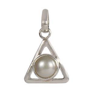 pearl-locket-triangle-shaped-in-silver